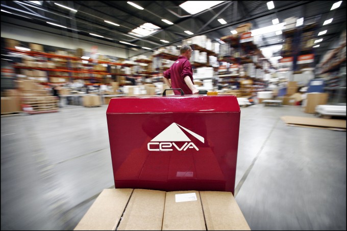CMA CGM compra 25% da CEVA Logistics