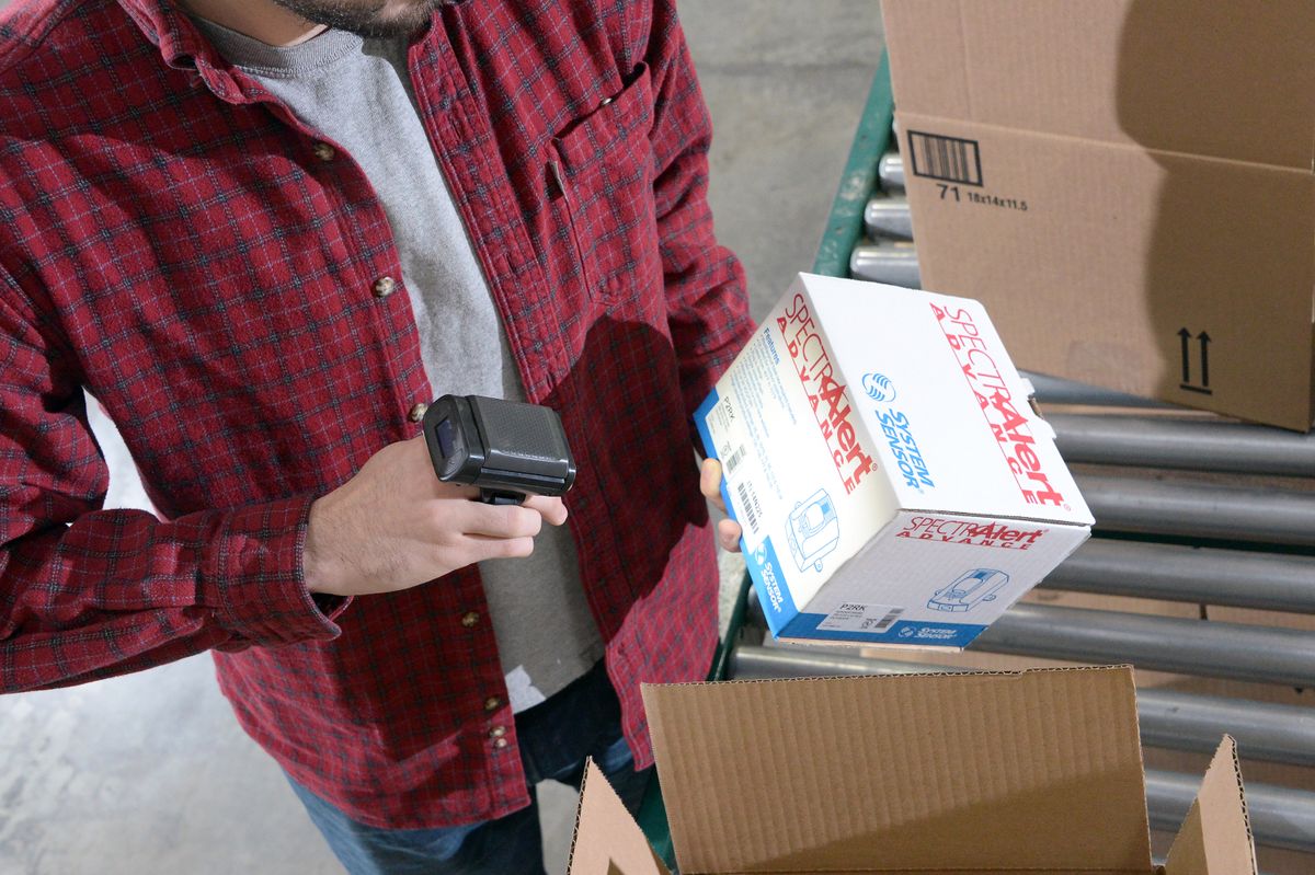 Honeywell investe em dispositivo de leitura de códigos de barras inteligente
