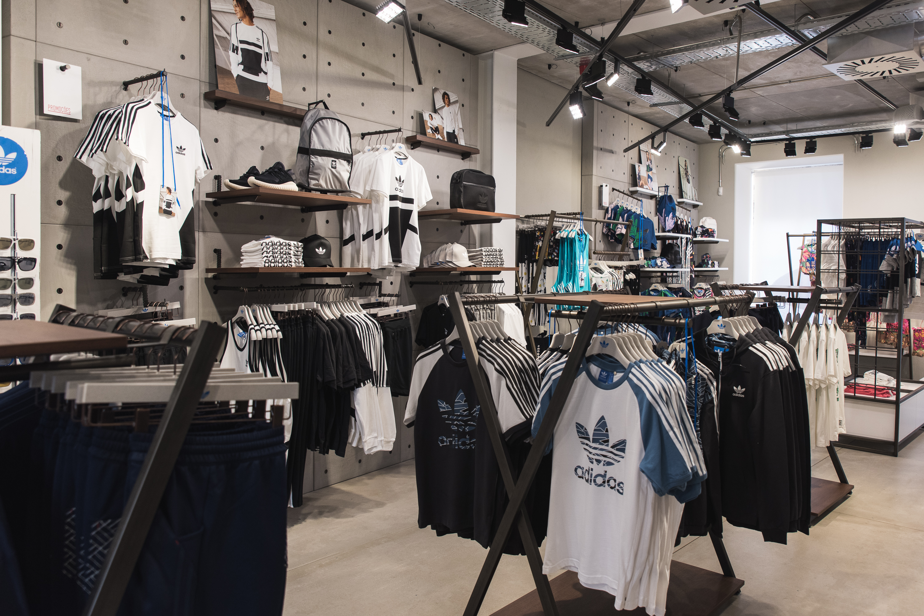 CEO da Adidas diz que vai focar-se “na loja mais importante que temos no mundo”