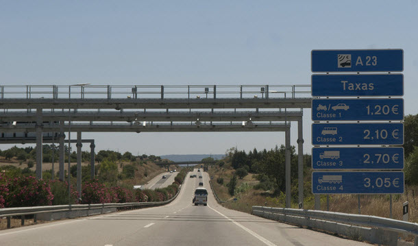 Pesados passam a pagar menos de portagem nas antigas SCUT do interior e do Algarve