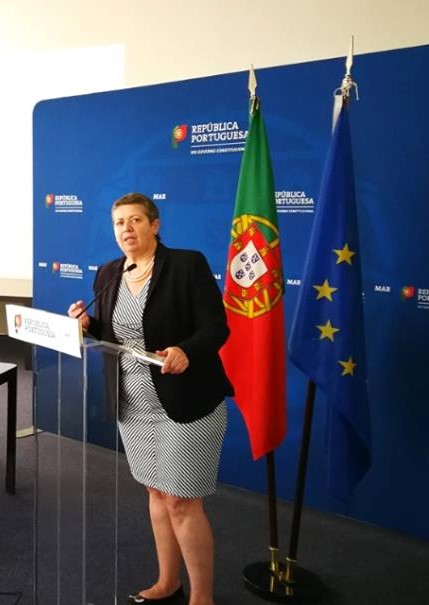 Ministra coloca Mar português no centro do mundo