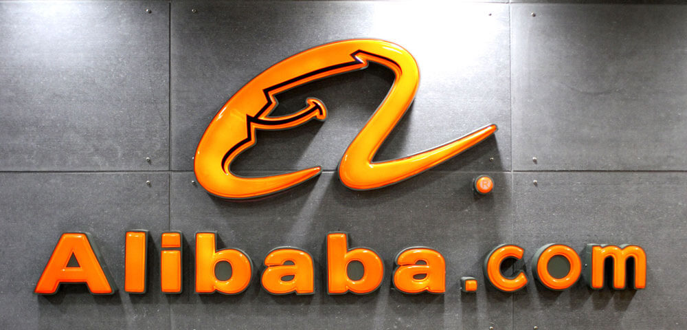 Alibaba faz parceria estratégica
