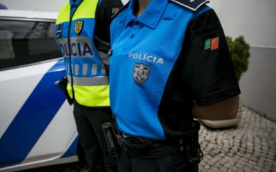 Governo quer poupar 3 milhões com fardas através de plataforma online