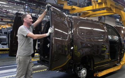 Mangualde inicia produção em pleno de comerciais  Peugeot e Citroën