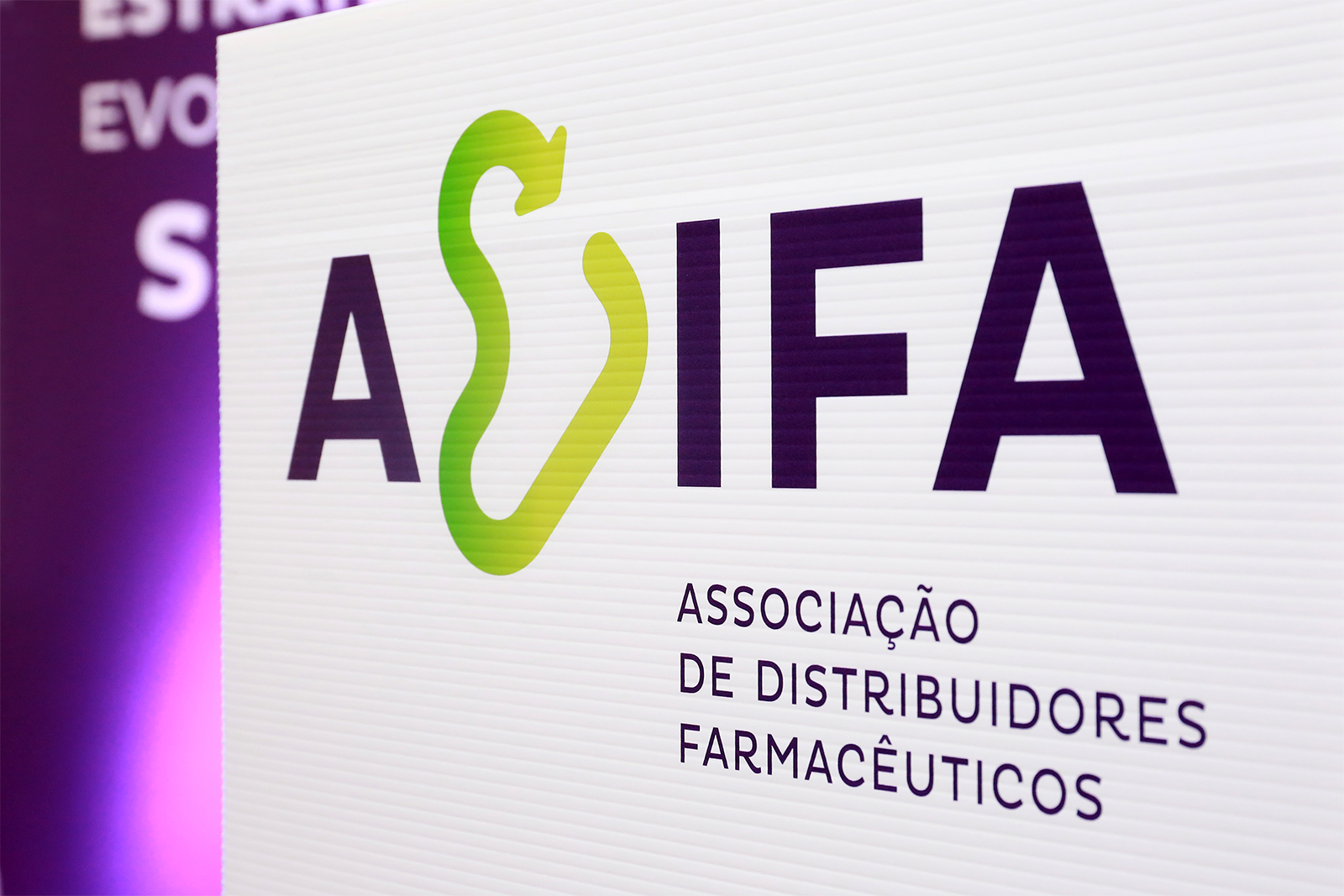 I Congresso Nacional da Distribuição Farmacêutica ocorre no dia 4 de Abril