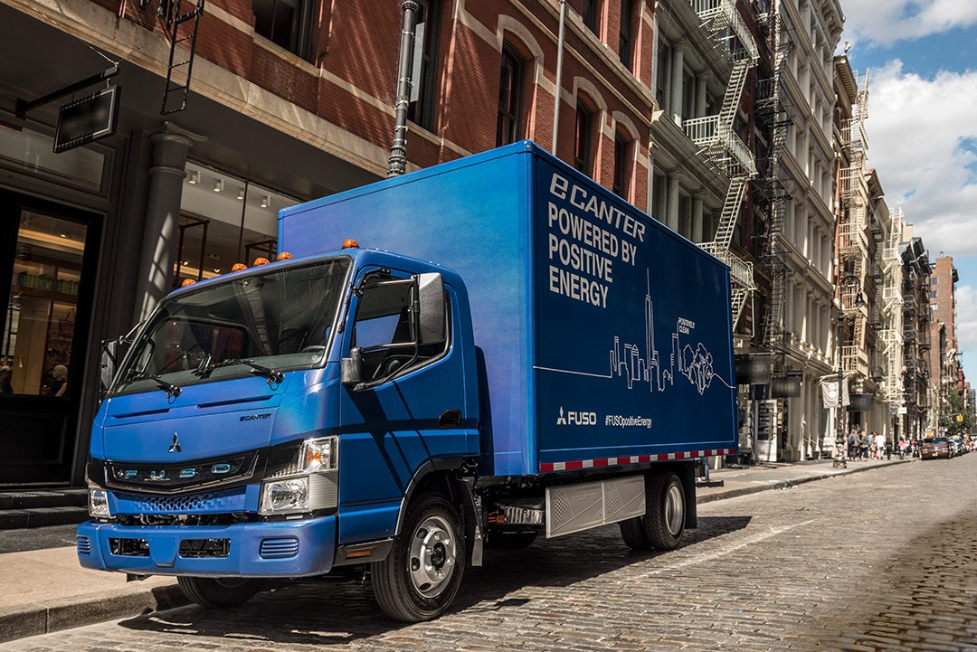 Primeiro Fuso eCanter entregue nos EUA