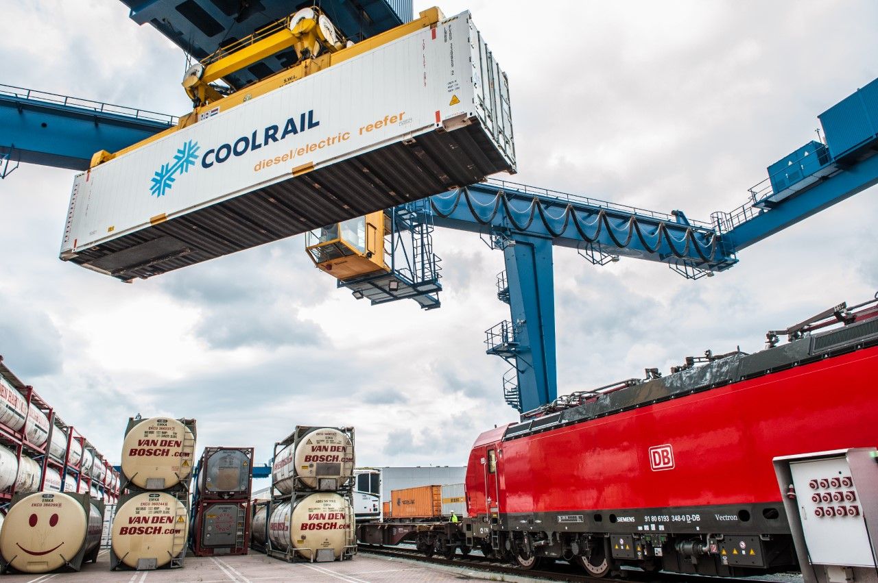 Serviço Coolrail liga Roterdão a Valência