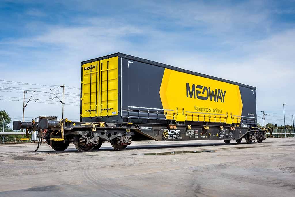 Medway adquire 54 caixas móveis para transporte combinado