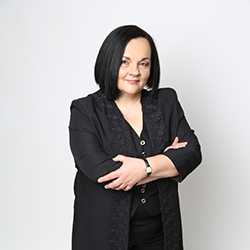 Laura Raposo