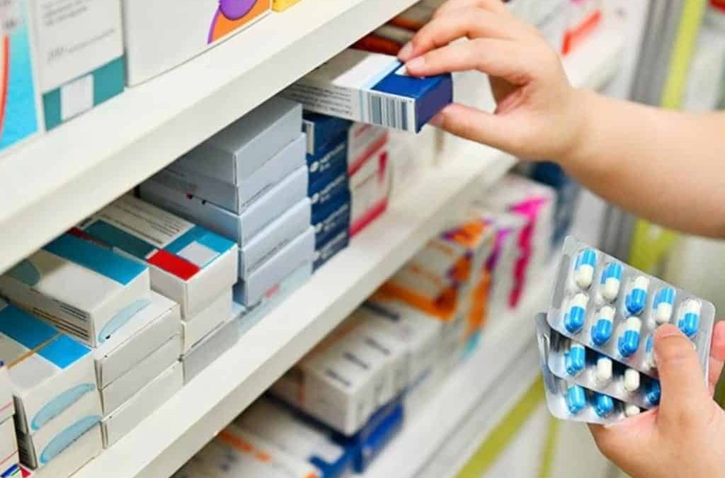 Infarmed suspende dois fornecedores por práticas ilícitas
