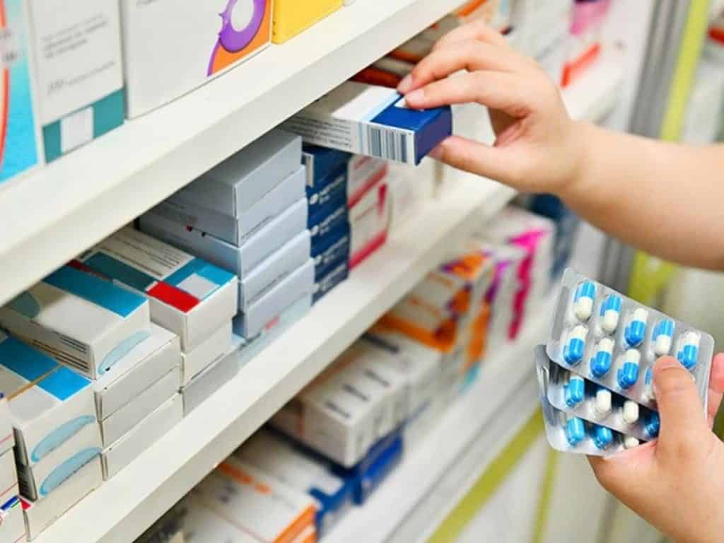 Infarmed suspende dois fornecedores por práticas ilícitas