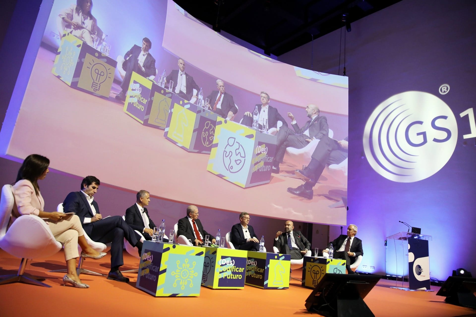 A revolução digital, o consumo e as oportunidades de negócio
