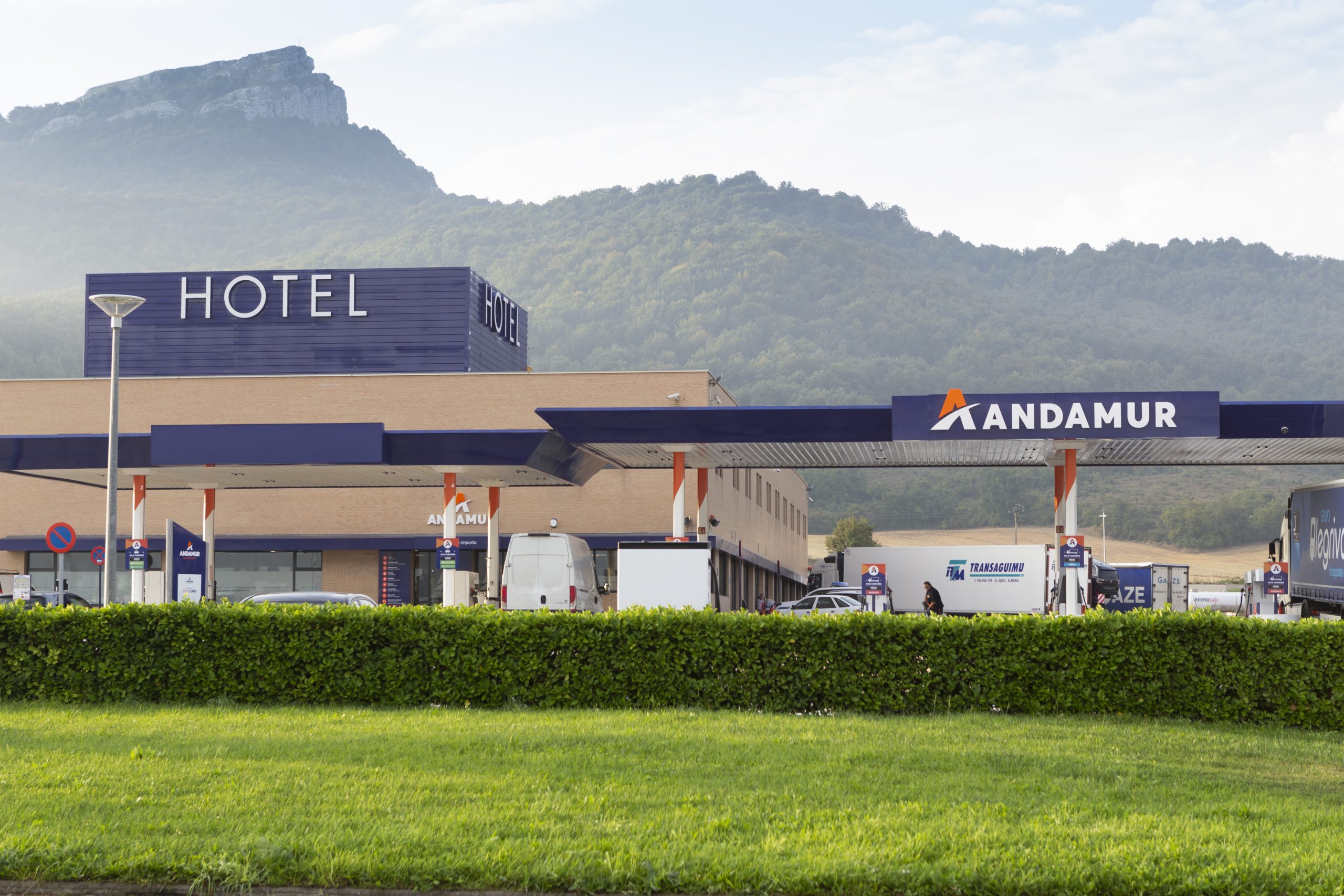 Andamur atravessa a fronteira para abastecer Portugal