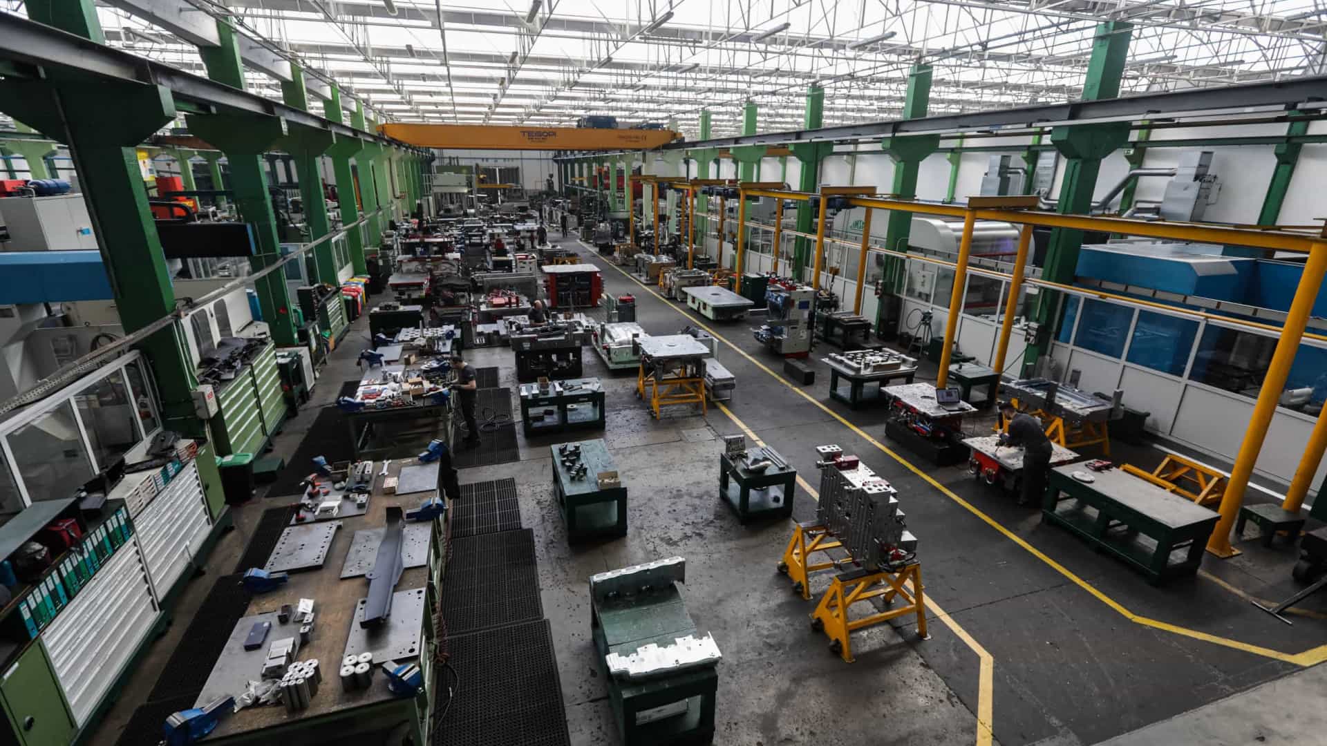Moldes registam quarto melhor ano de sempre, mas sentem a paragem automóvel