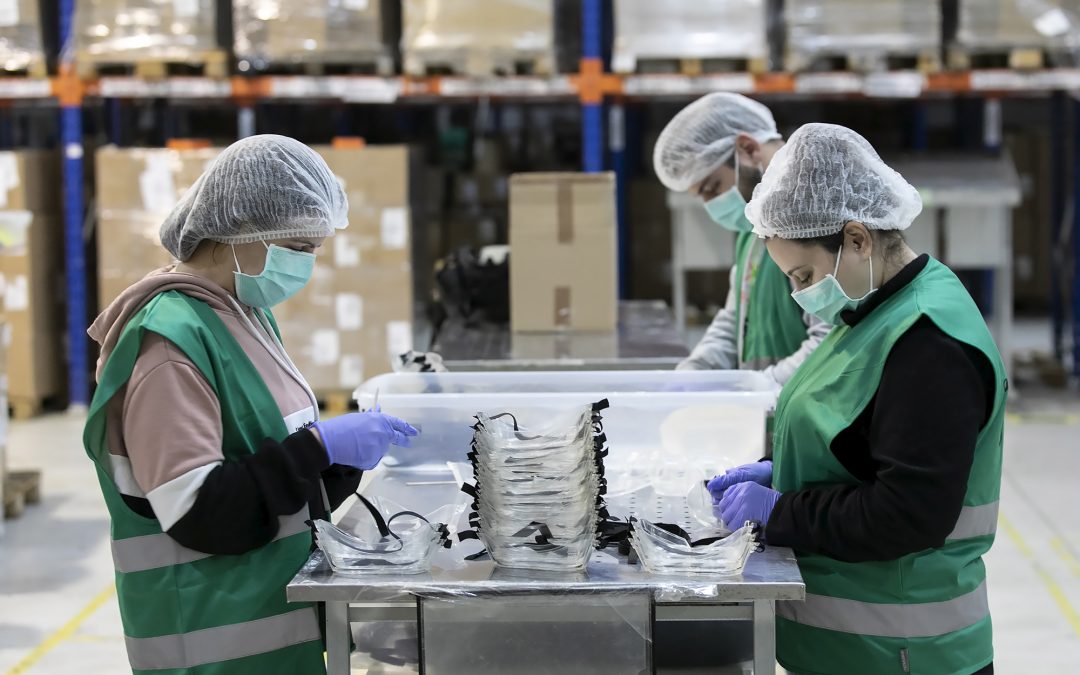 Science4You produz óculos de protecção para ajudar profissionais de saúde