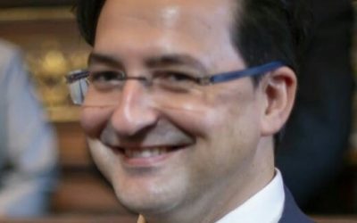 A pirâmide inverteu-se, o icebergue fez o pino e os retalhistas saltaram da cadeira!