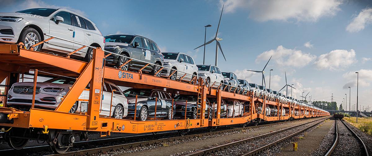 Volvo Cars substitui a rodovia pela ferrovia