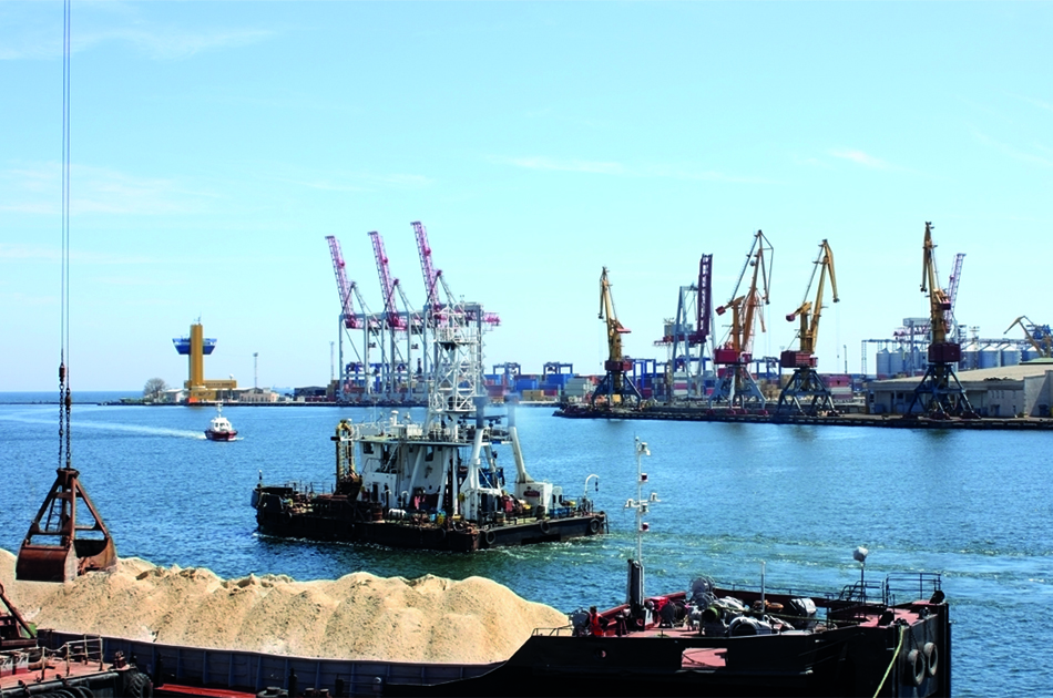 Grupo Garland faz descarga recorde de milho no Porto de Lisboa