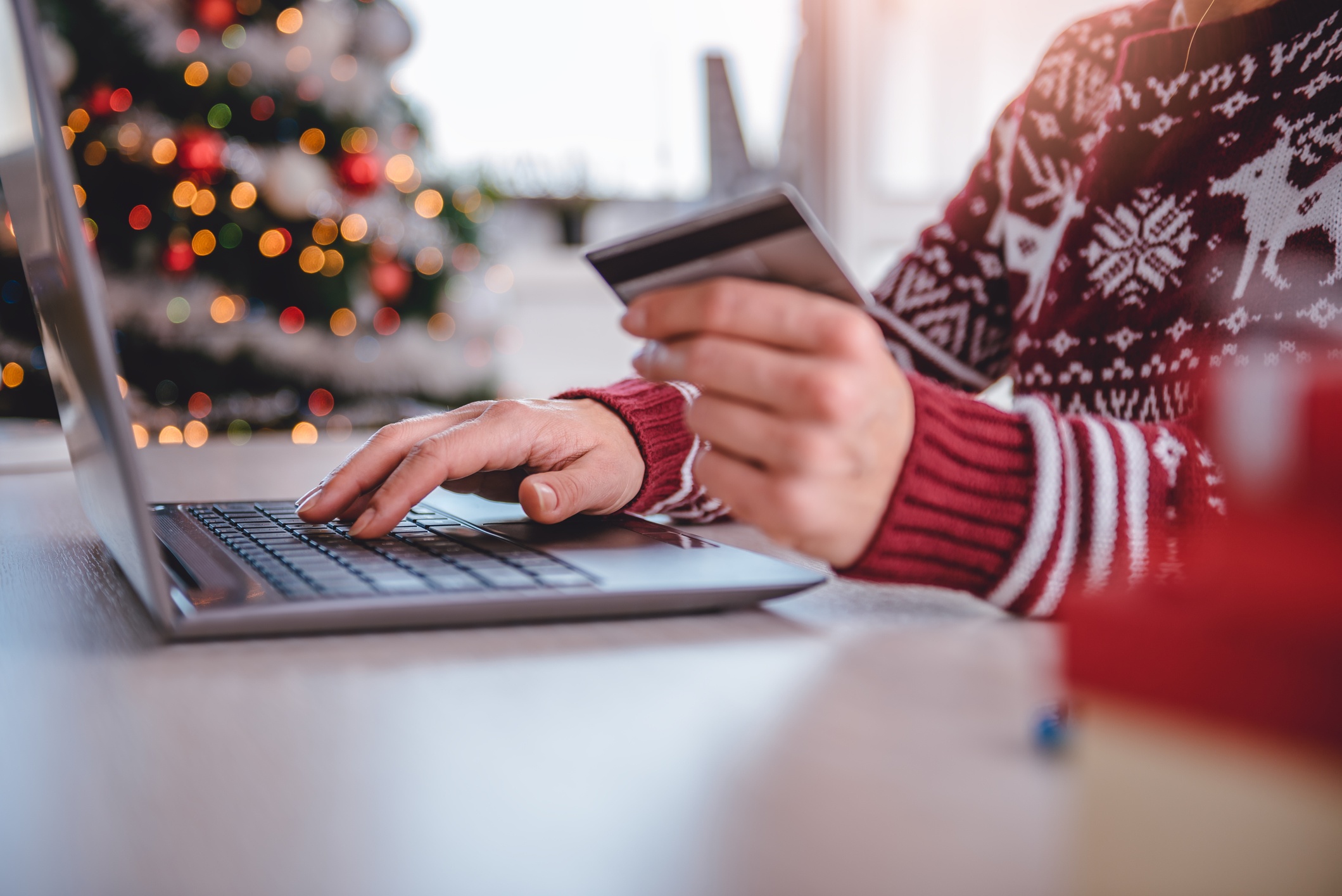 Lojas online foram as preferidas dos portugueses para prendas de Natal