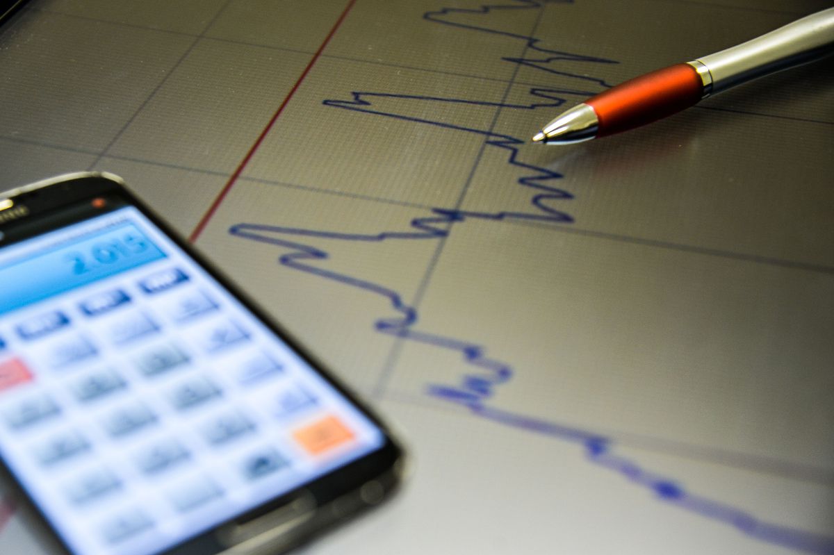 Economia da zona euro crescerá apenas 0,8% em 2026