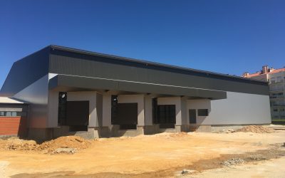 Izidoro em fase de conclusão do seu novo armazém no Montijo