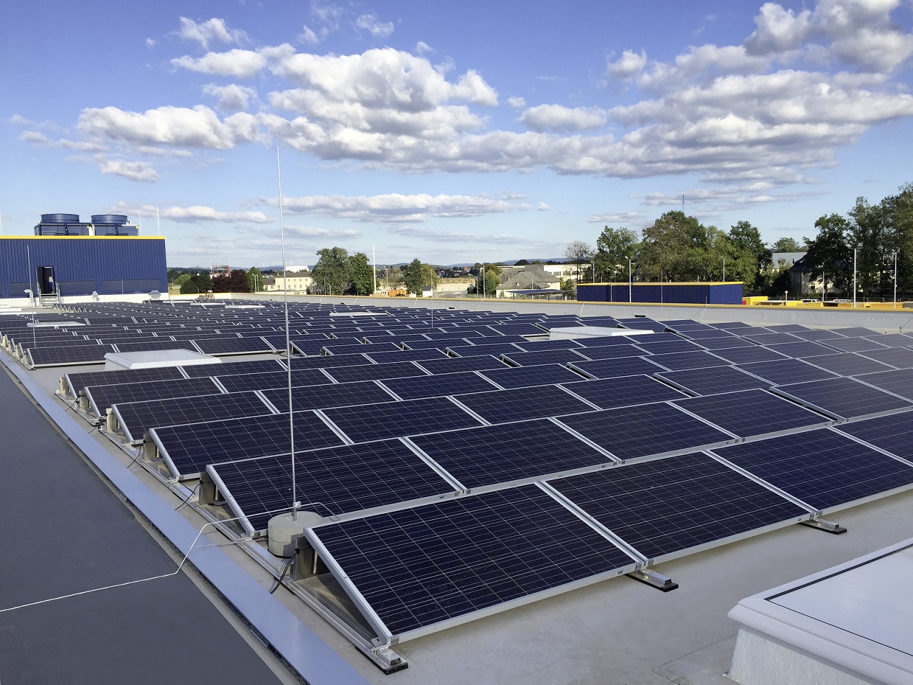 Dachser passa a comprar apenas energia de fontes renováveis