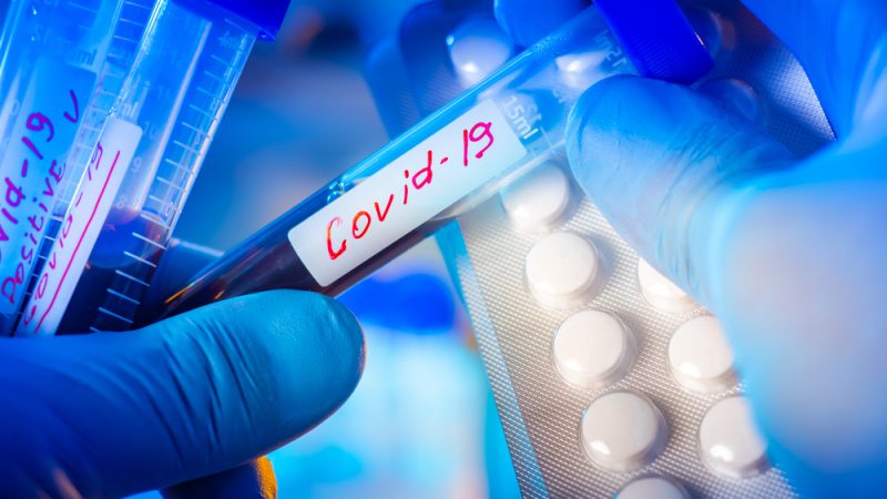 UE avança com compra conjunta de medicamentos para a COVID-19