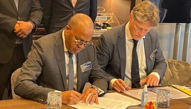 Angola assina memorando para o desenvolvimento do setor logístico
