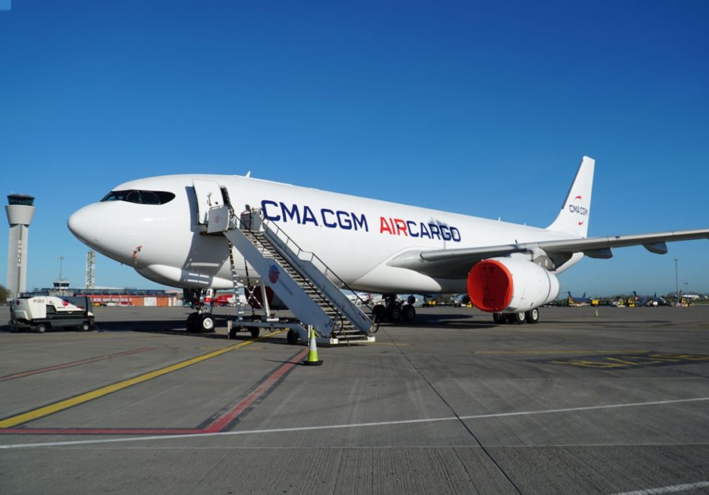 CMA CGM anuncia parceria com Air France-KLM tornando-se sua acionista