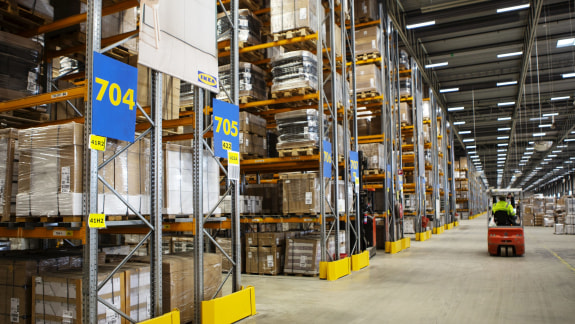 IKEA modifica lojas para funcionarem como armazéns de distribuição e-commerce