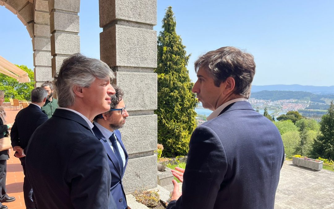 Secretário de Estado das infraestruturas visita Porto de Viana do Castelo