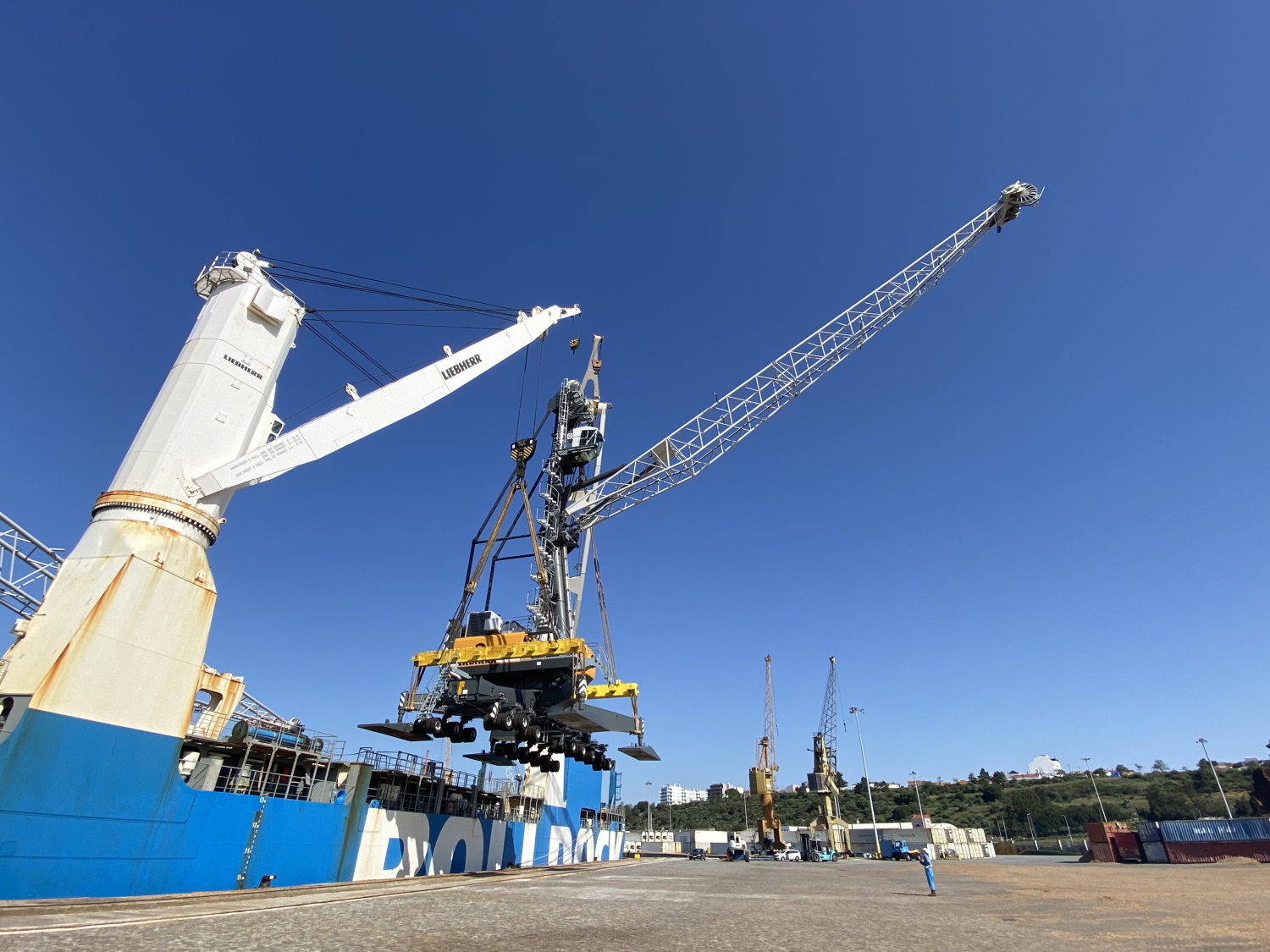 Mobilift Portugal entrega mais uma grua à Tersado