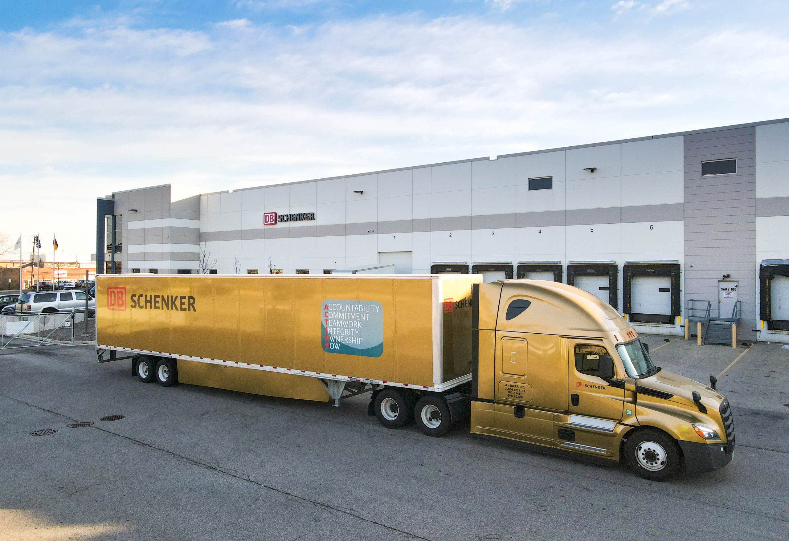 DB Schenker compra USA Truck por 435 milhões de dólares