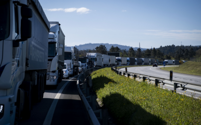 Novo aumento dos combustíveis poderá levar a outra paragem do setor dos transportes