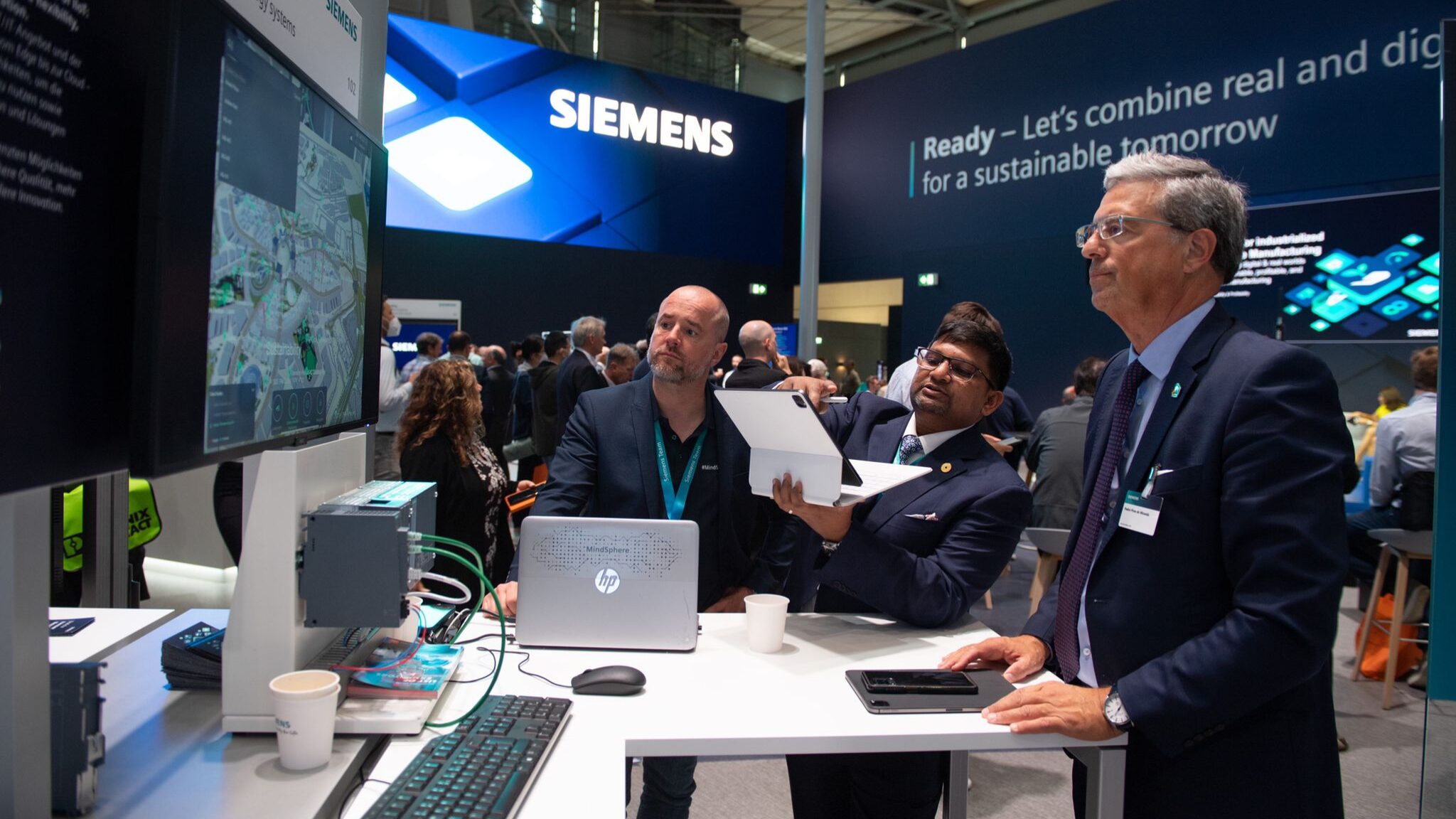 Siemens pretende aumentar e sofisticar a sua rede de fornecedores