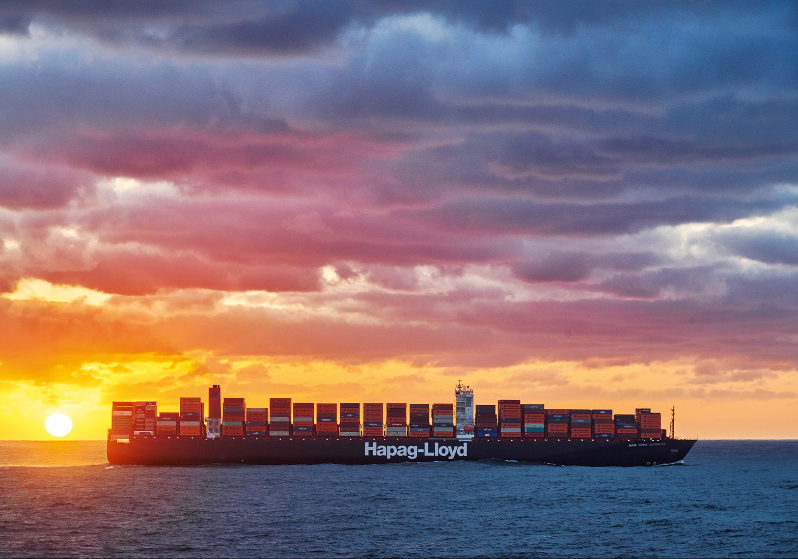 Bolloré Logistics e Hapag-Lloyd comprometidas com o transporte marítimo sustentável