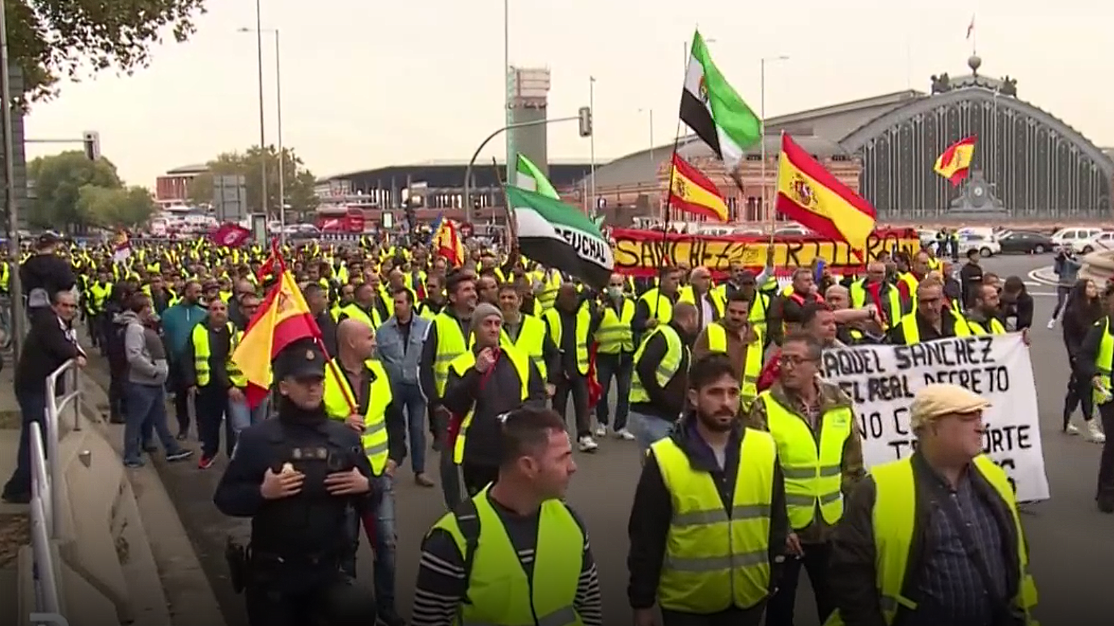 Protesto dos transportadores espanhóis pode colocar abastecimento a Portugal em causa