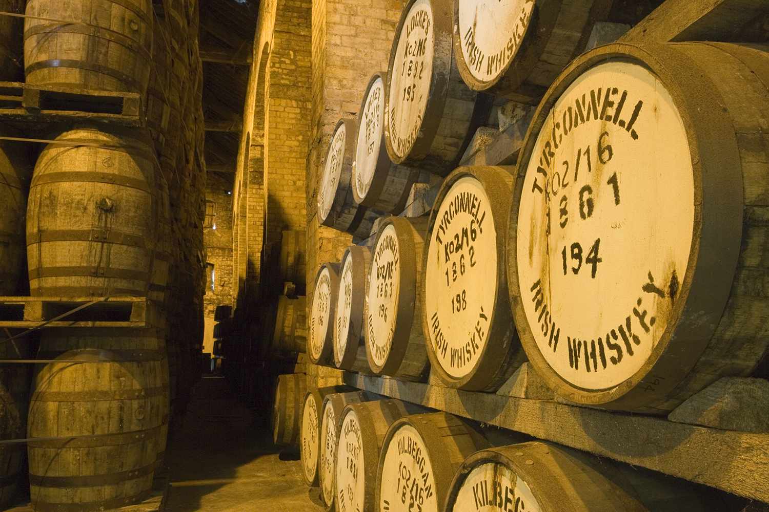 Problemas de abastecimento afetam produção de uísque irlandês