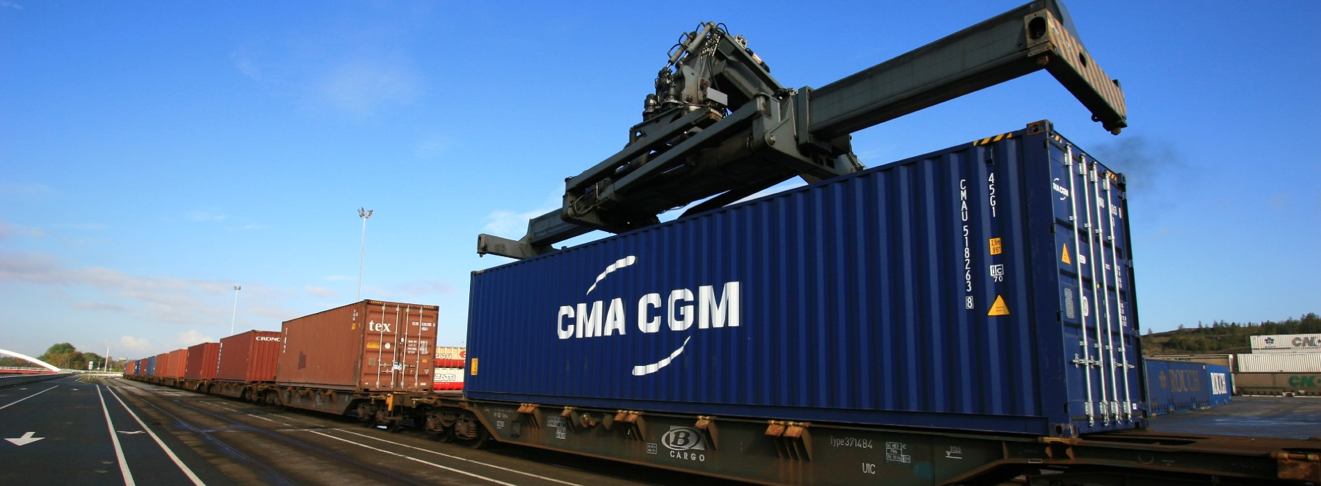 CMA CGM confirma intenção de compra das operações de transporte e logística do Grupo Bolloré