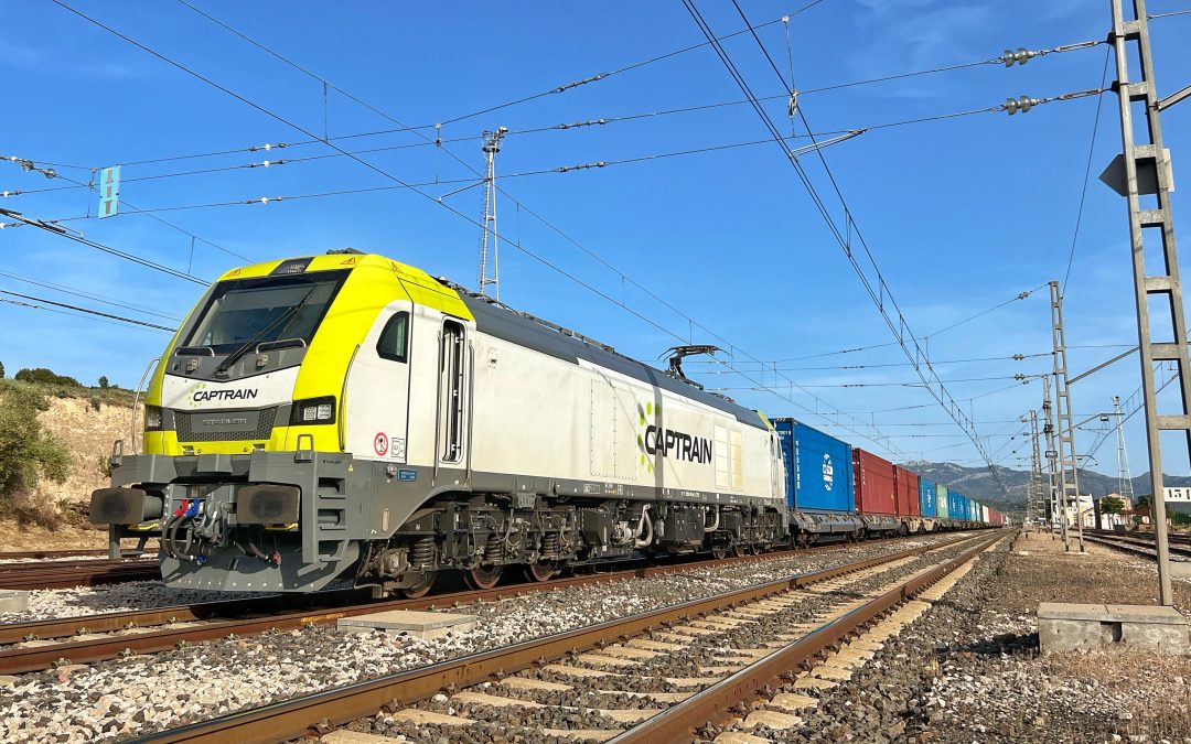 CAPTRAIN España expande frota com aquisição de oito novas locomotivas elétricas
