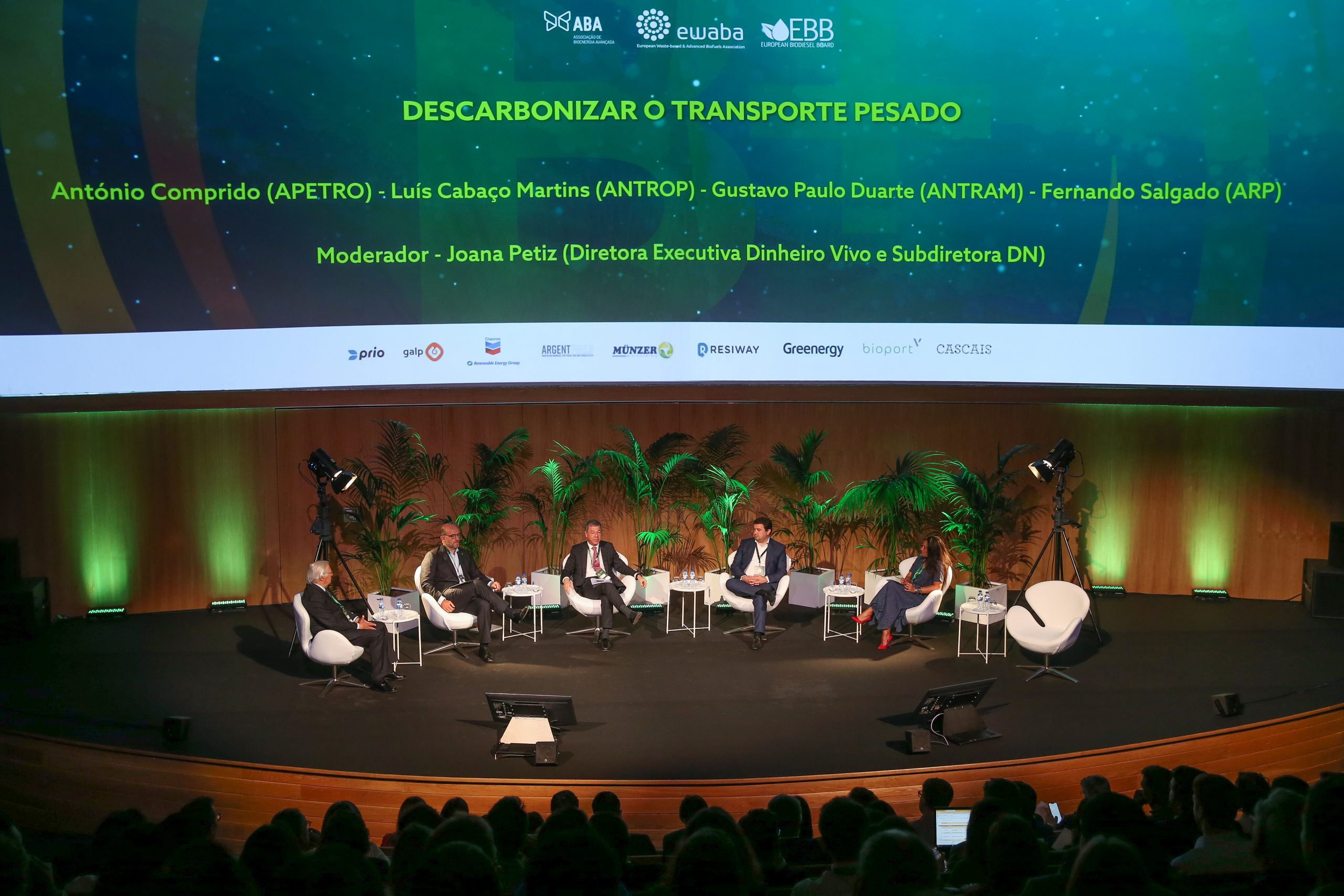 Lisboa acolheu mais de 400 decisores dos transportes pesados e combustíveis verdes