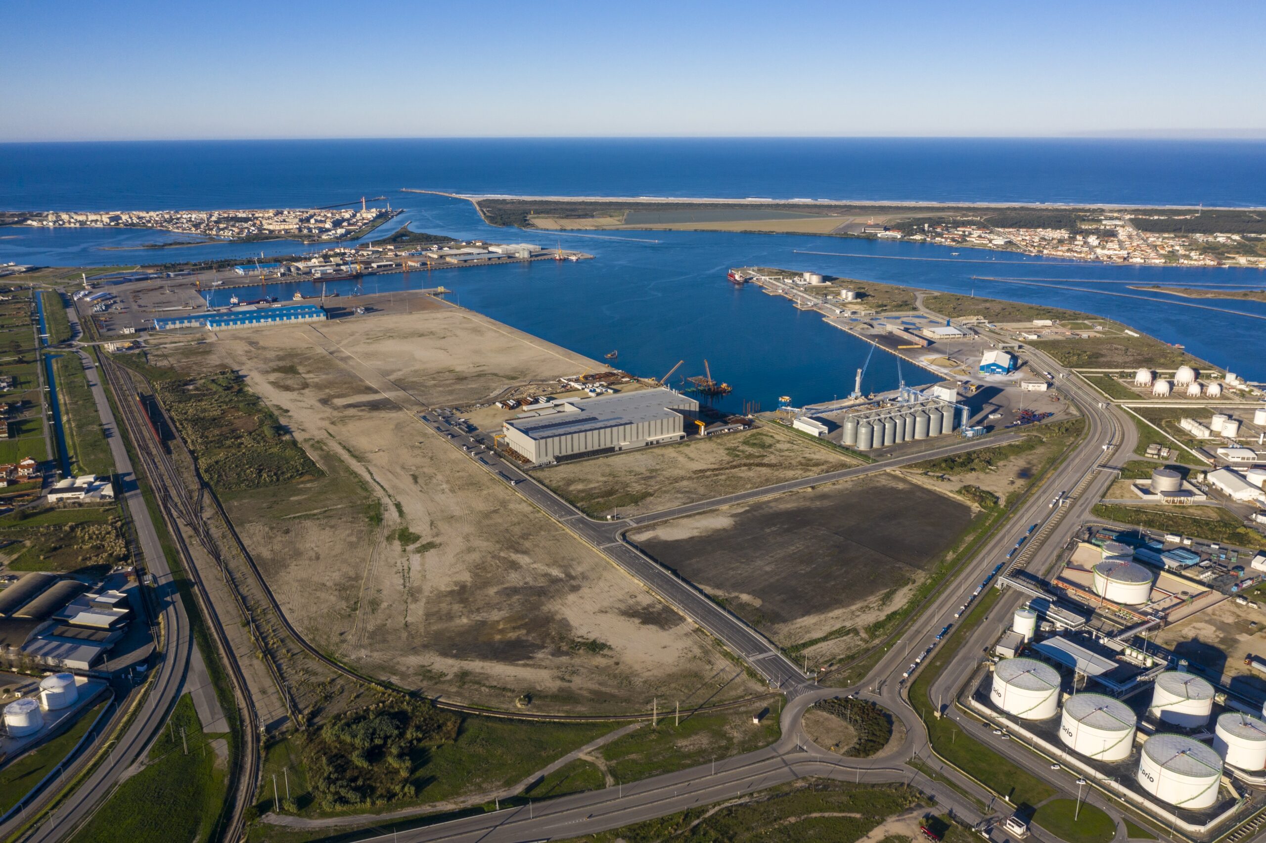Porto de Aveiro finaliza obra de infraestruturação da Zali