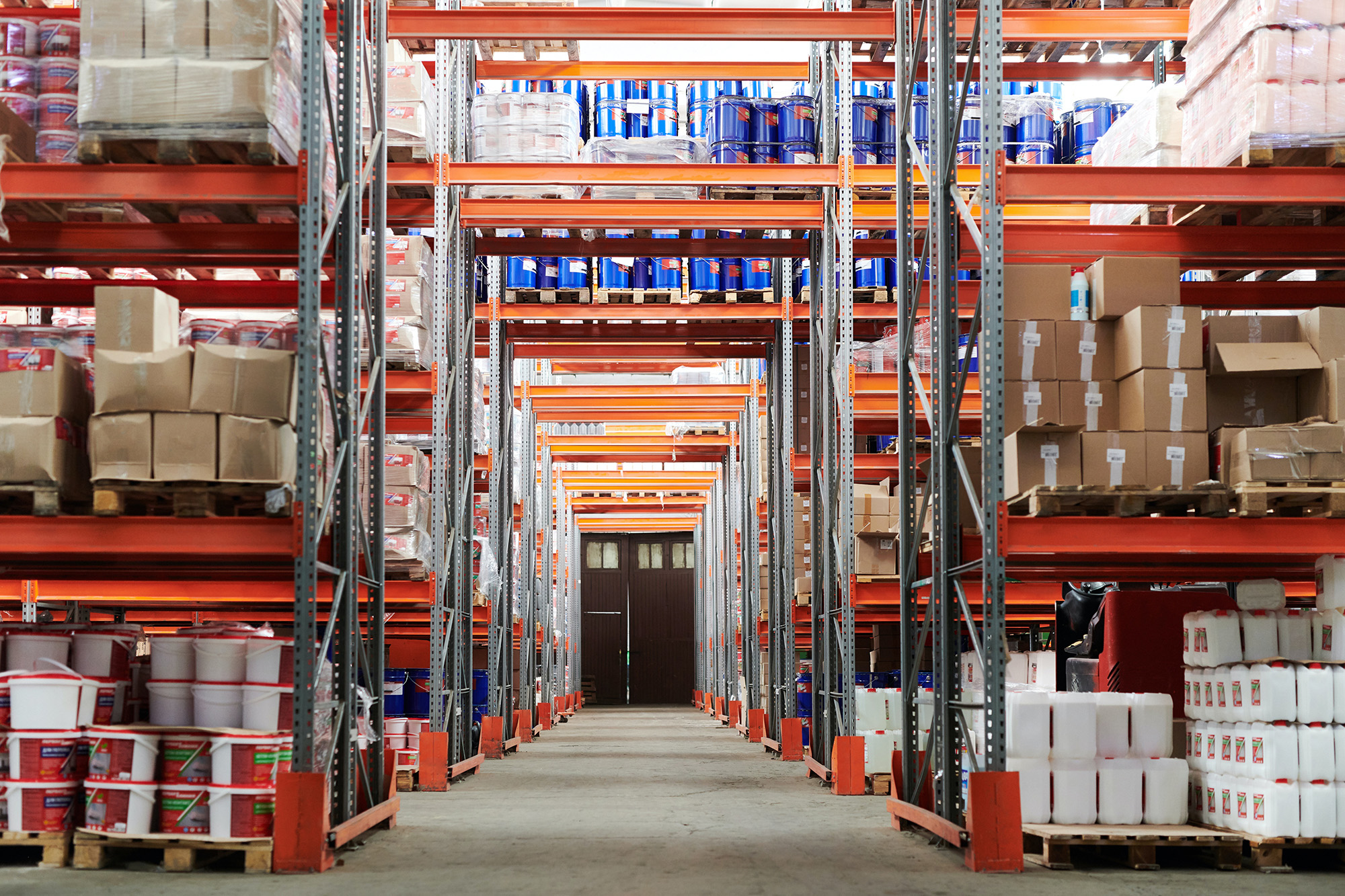 LogisticsWMS: o software de gestão de armazém inteligente centrado em pessoas