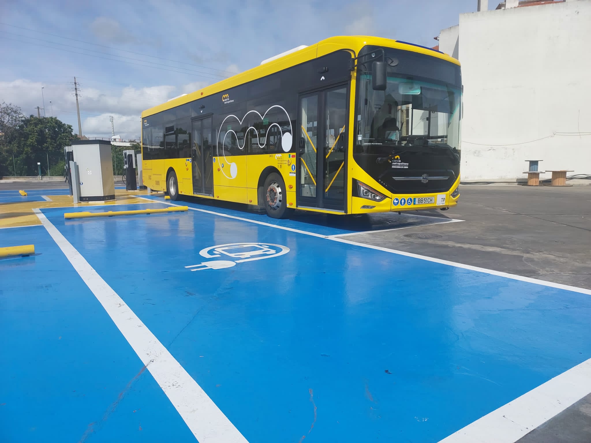 grupo-barraqueiro-adquire-145-autocarros-el-tricos-para-opera-o-da
