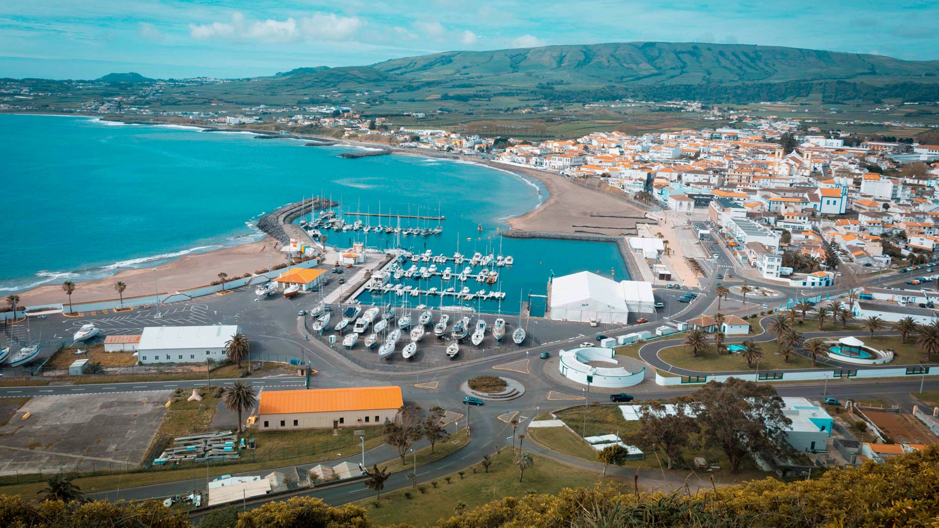 Governo dos Açores investe 30 M€ no Porto da Praia da Vitória