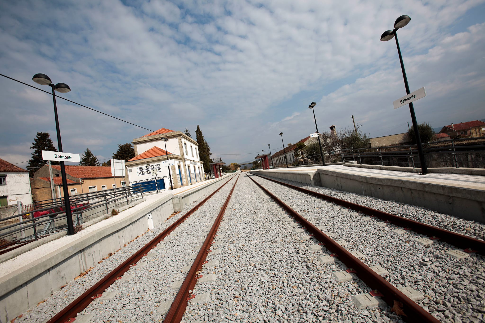 Falta de ferrovia pode penalizar mercadorias na Europa devido ao carbono