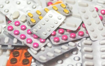 Comissão Europeia anuncia medidas para combater escassez de medicamentos