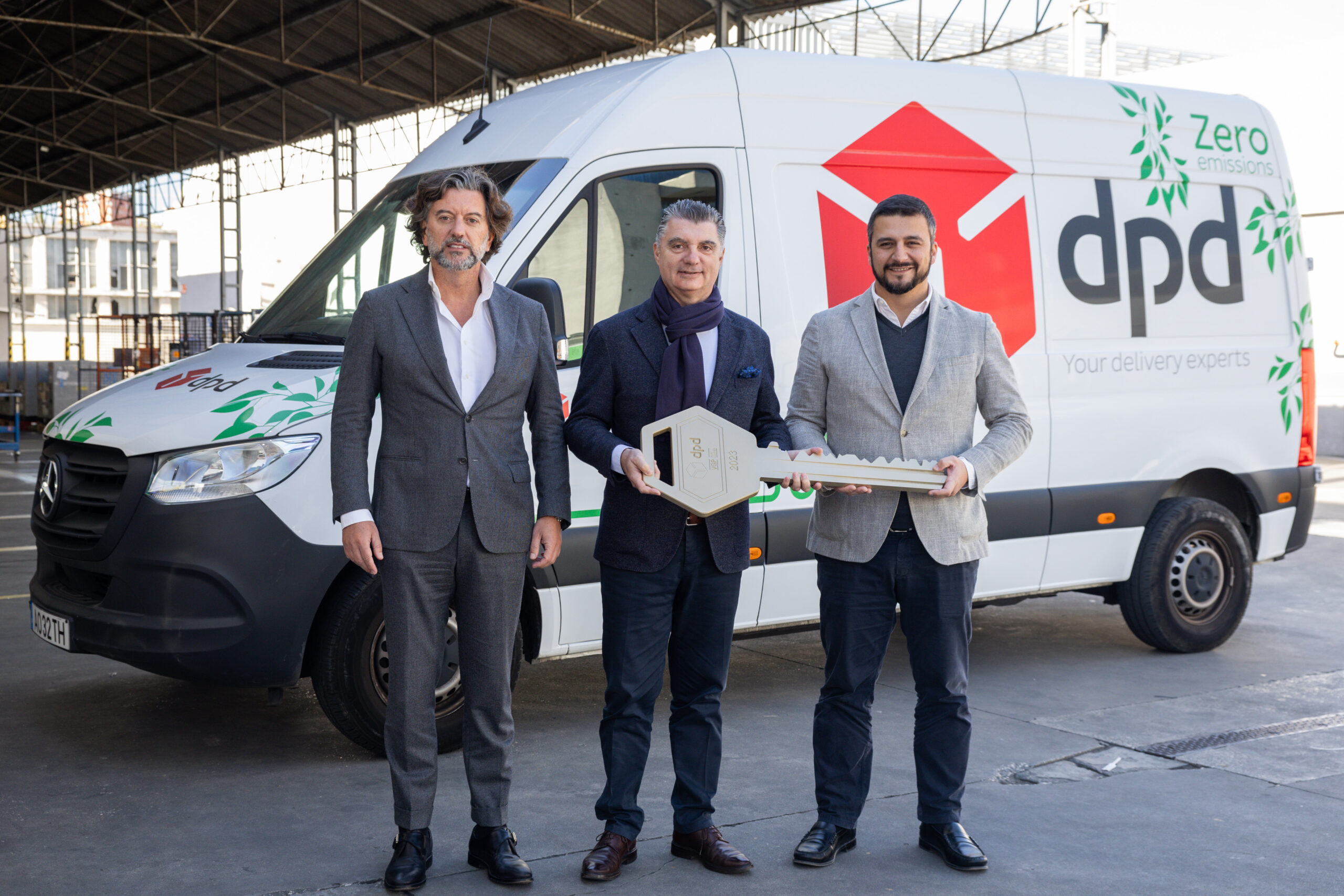 VGP entrega chaves à DPD e à DHL no VGP Park Loures