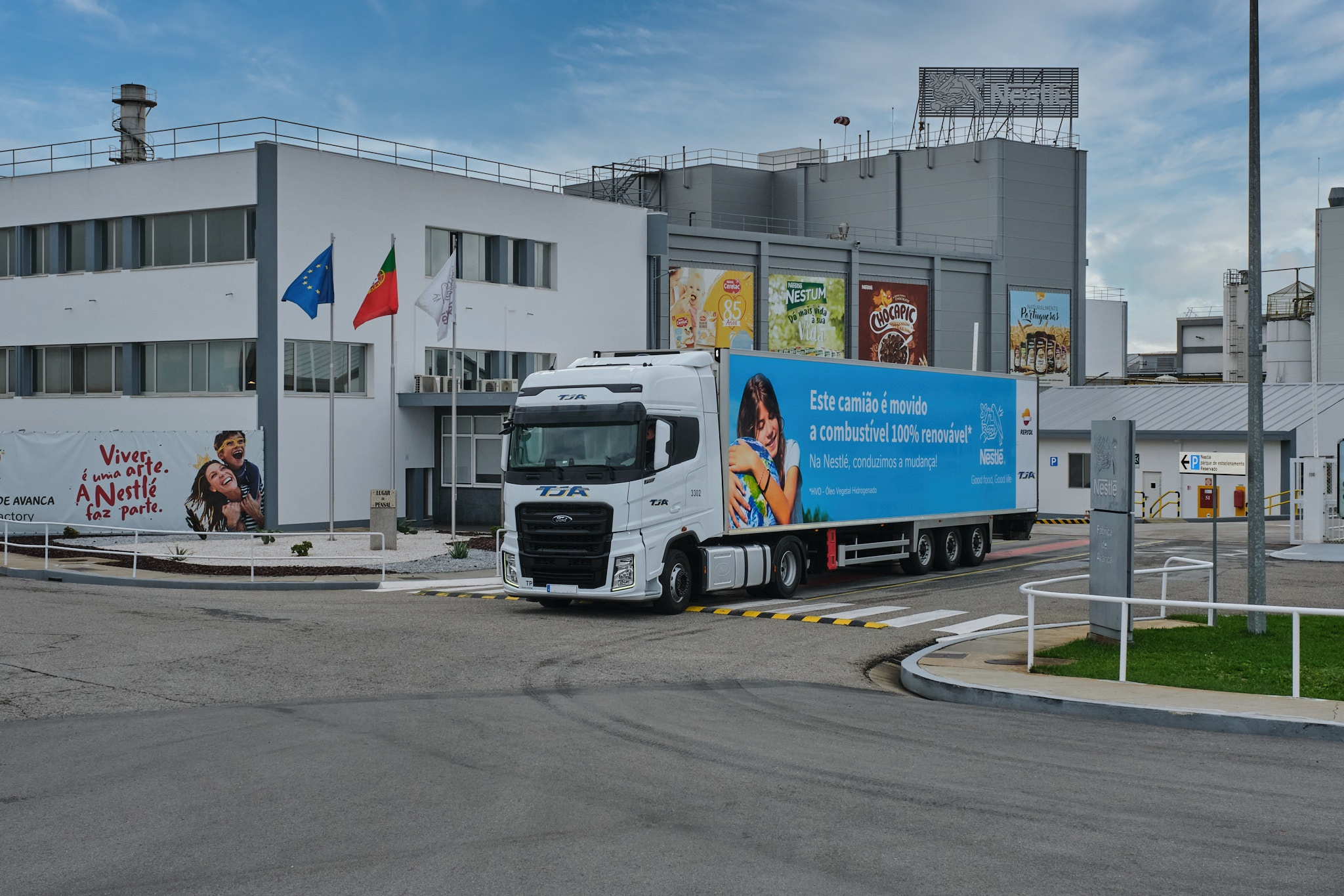 Nestlé Portugal recorre a combustível de origem renovável para camiões de logística