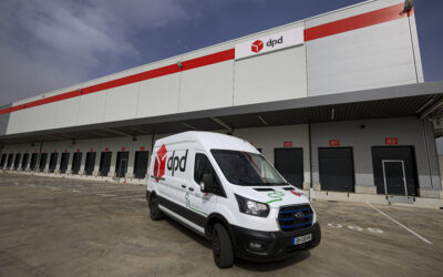 DPD reforça frota 100% elétrica com 80 Ford E-Transit